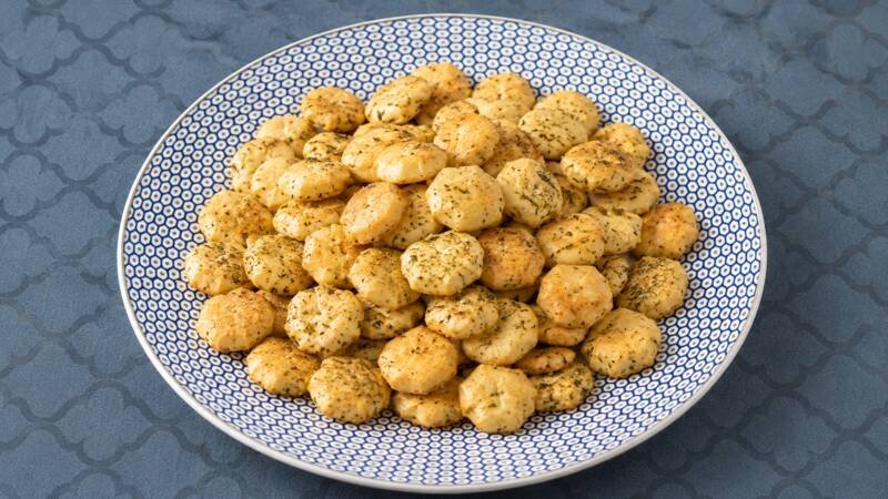 Ranch Oyster Crackers finished and ready to serve